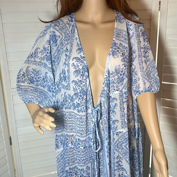 Calvin Klein Other - EUC Calvin Klein Sheer Blue & White Print Tie Front Coverup